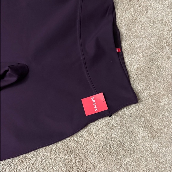 NWT SPANX Women’s Deep Purple Leggings - Size XS - Picture 4 of 5